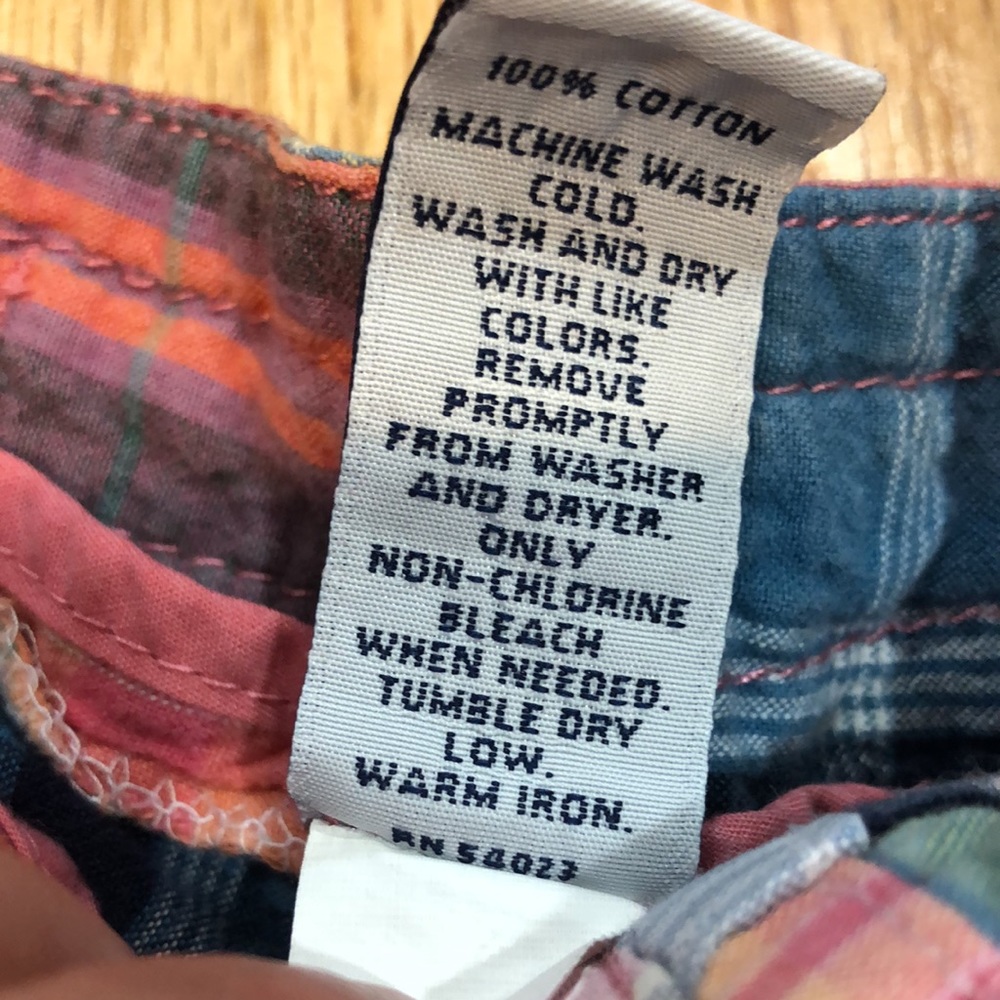 Super Cute Gap Patchwork Shorts - image 5